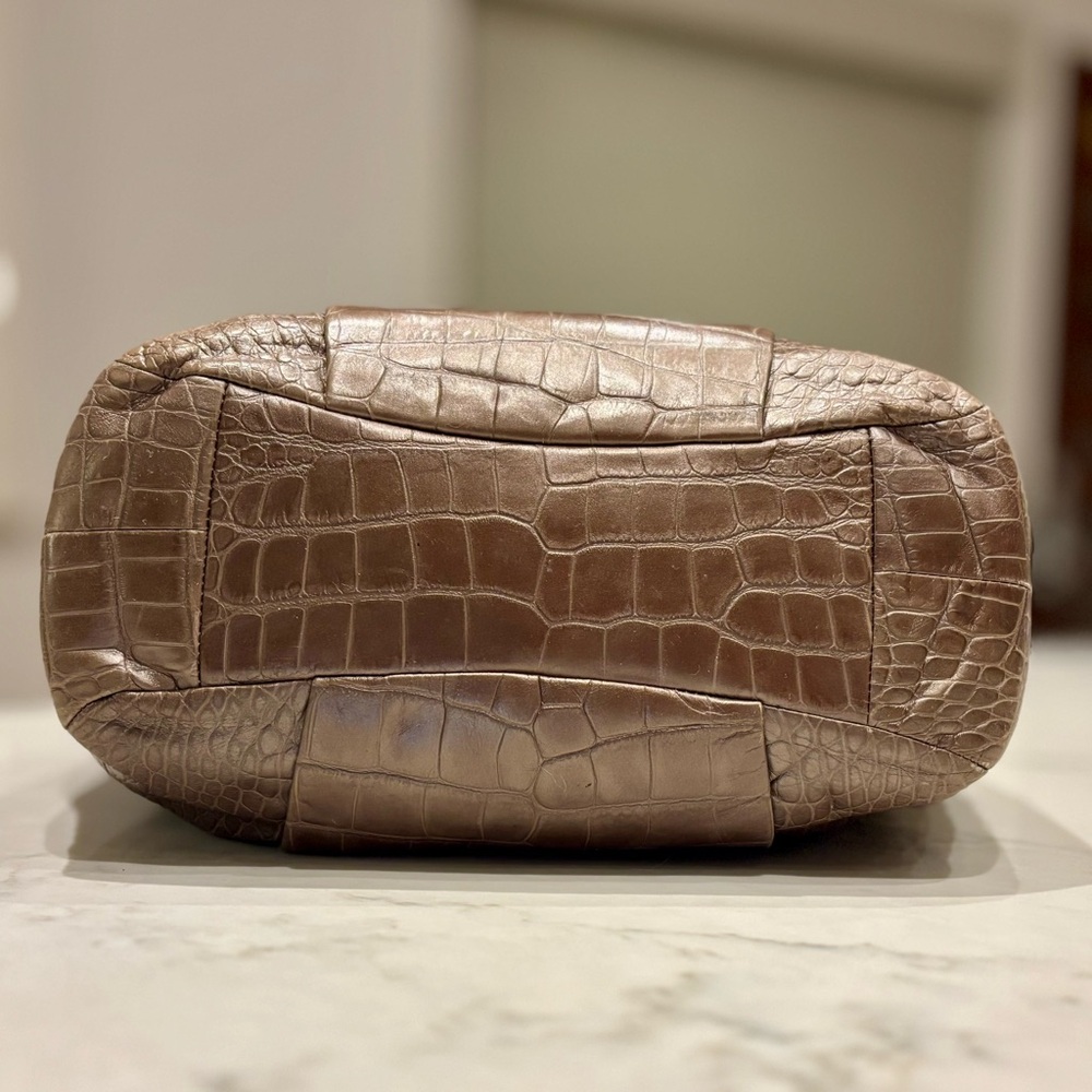 Coach Madison Abigail Tote Taupe Embossed Croc - Picture 3 of 8